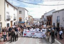 La Asociación Vecinal Campos del Paraíso Comunidad Rural exige a la Junta que “guarde en un cajón” la macroplanta de Ence en el municipio La Asociación Vecinal Campos del Paraíso Comunidad Rural exige a la Junta que “guarde en un cajón” la macroplanta de Ence en el municipio