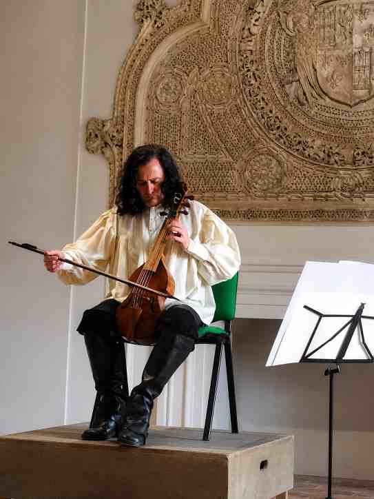 Cogolludo revive el Renacimiento entre historia, música y recreación en una multitudinaria VI Jornada Renacentista 24 cogolludo revive renacimiento 04