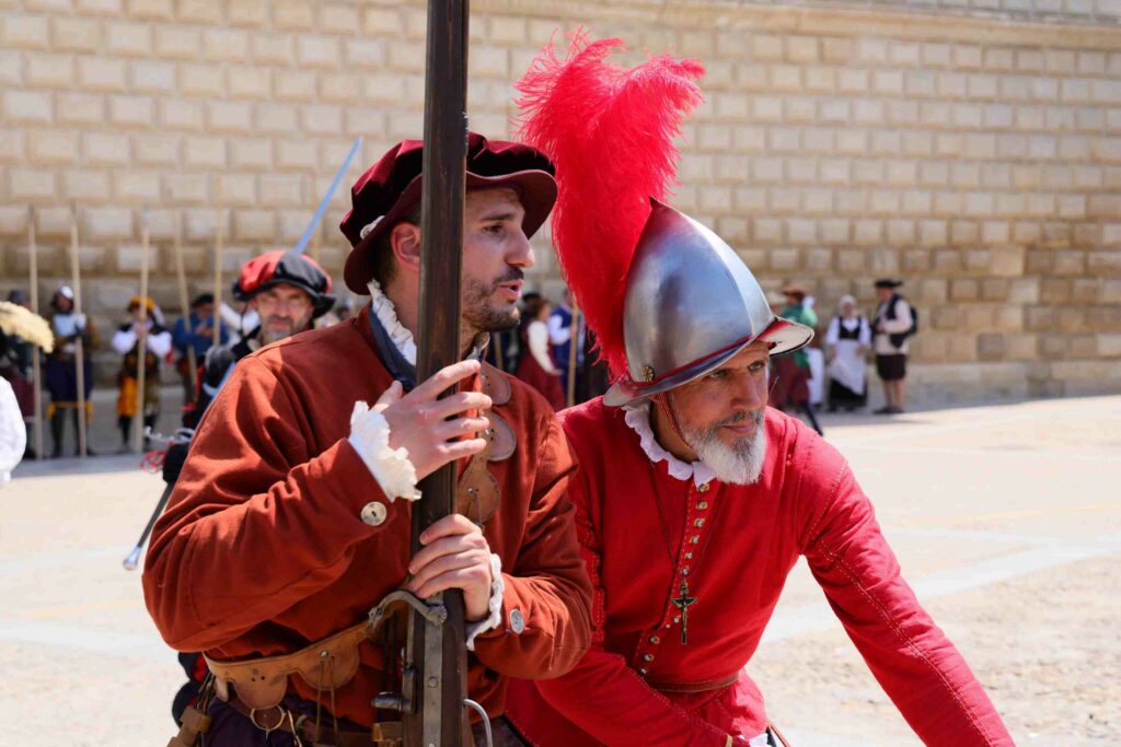 Cogolludo revive el Renacimiento entre historia, música y recreación en una multitudinaria VI Jornada Renacentista 16 cogolludo revive renacimiento 12