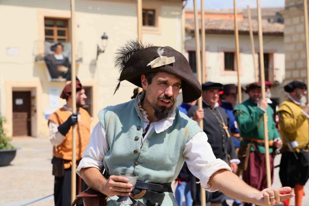 Cogolludo revive el Renacimiento entre historia, música y recreación en una multitudinaria VI Jornada Renacentista 8 cogolludo revive renacimiento 20