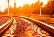 La Comisión Ferroviaria de Argamasilla de Alba y Tomelloso pide a PSOE, PP y VOX que aparquen los reproches y acuerden una moción común La Comisión Ferroviaria de Argamasilla de Alba y Tomelloso pide a PSOE, PP y VOX que aparquen los reproches y acuerden una moción común