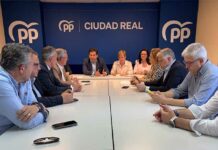 Valverde denuncia la “asfixiante” presión fiscal de Page y exige medidas urgentes contra la pobreza y la inflación en Castilla-La Mancha Valverde denuncia la “asfixiante” presión fiscal de Page y exige medidas urgentes contra la pobreza y la inflación en Castilla-La Mancha