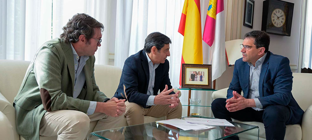 Diputación y la Cámara de Comercio dejan de ser deudoras a Hacienda y se abre la vía para liquidar las sociedades relacionadas con al aeropuerto tras el pronunciamiento del Tribunal Económico Administrativo Central