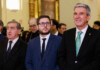 El Gobierno regional reconoce el trabajo de la Guardia Civil y muestra sus condolencias por el fallecimiento en acto de servicio de dos guardias en Huelva El Gobierno regional reconoce el trabajo de la Guardia Civil y muestra sus condolencias por el fallecimiento en acto de servicio de dos guardias en Huelva