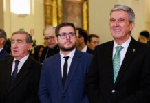 El Gobierno regional reconoce el trabajo de la Guardia Civil y muestra sus condolencias por el fallecimiento en acto de servicio de dos guardias en Huelva El Gobierno regional reconoce el trabajo de la Guardia Civil y muestra sus condolencias por el fallecimiento en acto de servicio de dos guardias en Huelva