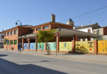 El Gobierno de CLM solicita licencia al Ayuntamiento de Las Pedroñeras para las obras de adaptación y reforma del centro que albergará el CEIP de la localidad El Gobierno regional solicita licencia al Ayuntamiento de Las Pedroñeras para las obras de adaptación y reforma del centro que albergará el CEIP de la localidad