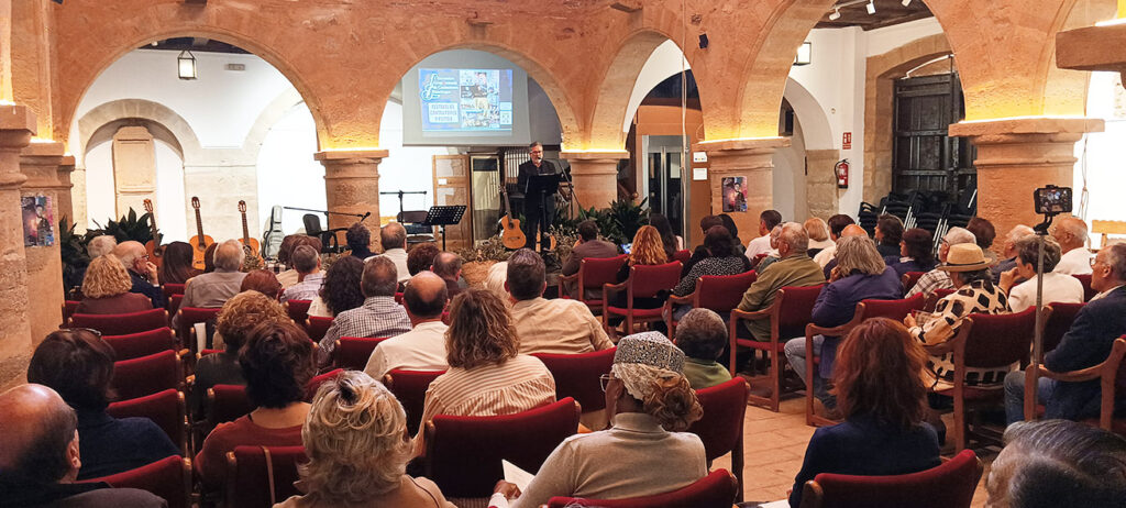 El I Encuentro Grupo Oretania de Cantautores y Poetas convierte a Infantes en el refugio inexpugnable de la palabra y el compromiso social 1 encuentrooretaniavillanueva