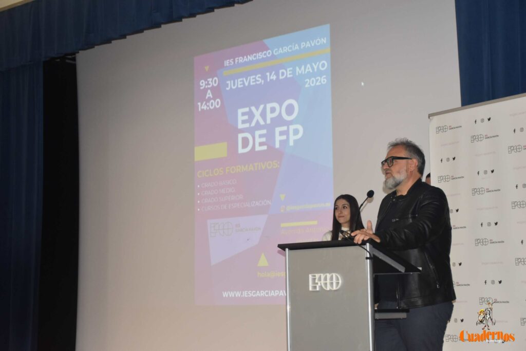 feria formacion profesional ies pavon 07