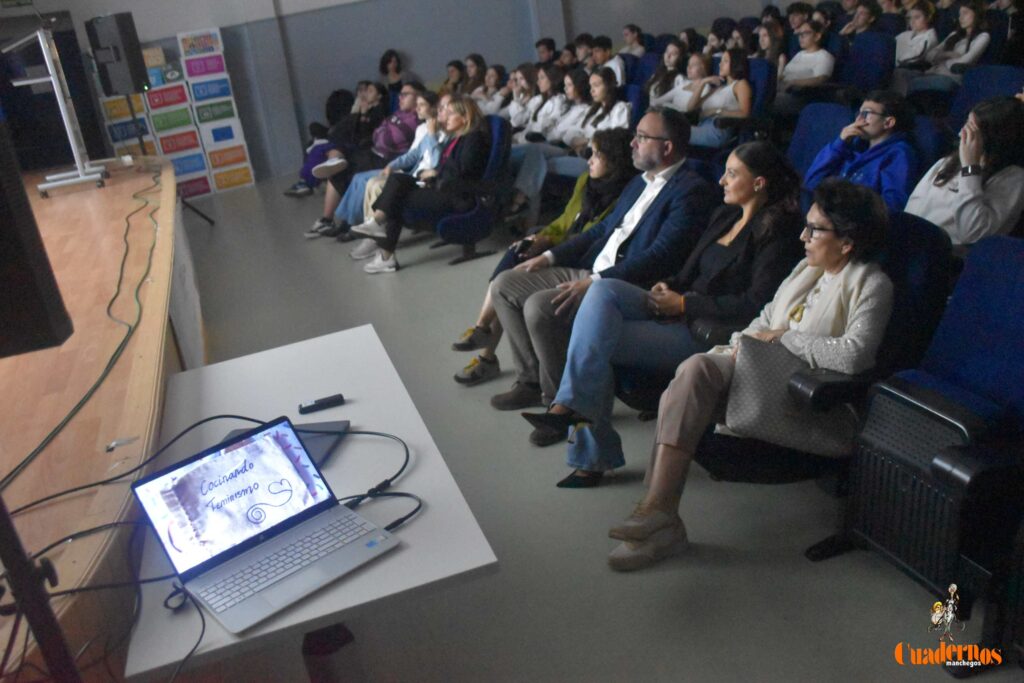 feria formacion profesional ies pavon 12