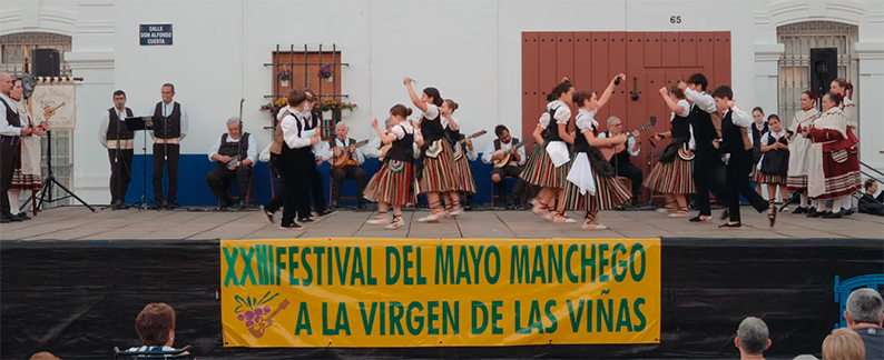 Tomelloso reivindica el valor de las costumbres populares con el XXIII Festival Folklórico del Mayo Manchego en honor a la Virgen de las Viñas 11 festival folklorico tomelloso