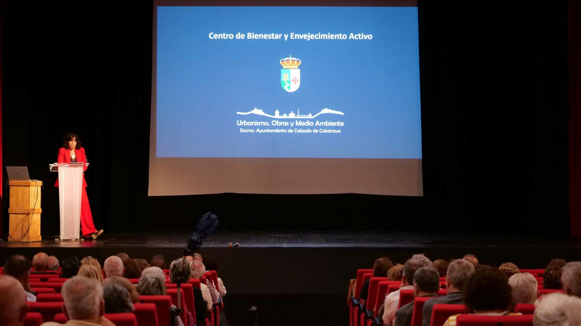 El Ayuntamiento de Calzada de Calatrava presenta el futuro Centro de Bienestar y Envejecimiento Activo