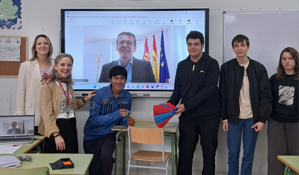 El IES Jorge Manrique lleva el talento de Motilla del Palancar a la fase nacional del desaf&iacute;o CanSat