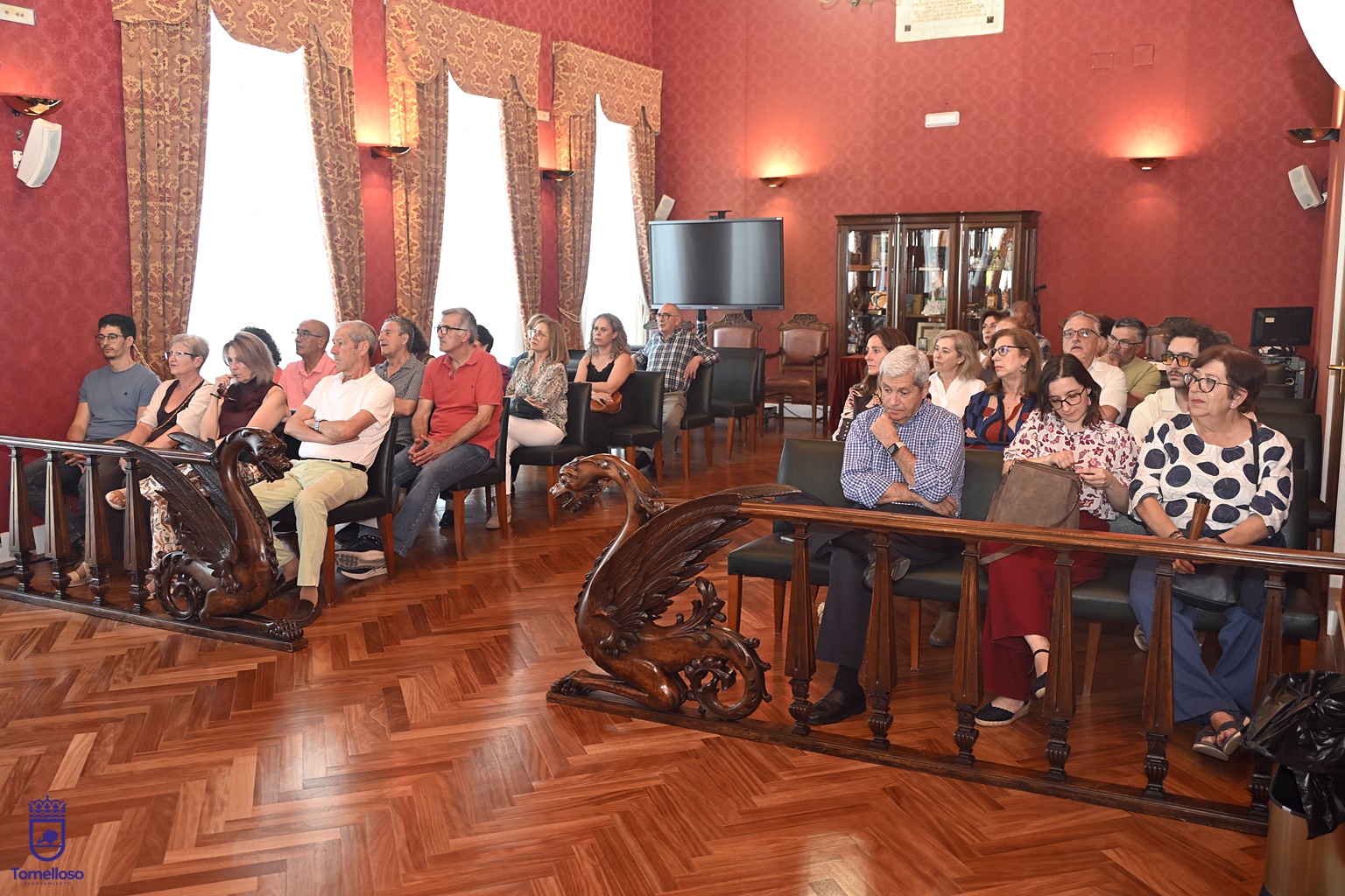 Javier Navarro: “Sois imprescindibles para que Tomelloso funcione y dejáis una huella imborrable” 1 Javier Navarro: “Sois imprescindibles para que Tomelloso funcione y dejáis una huella imborrable”