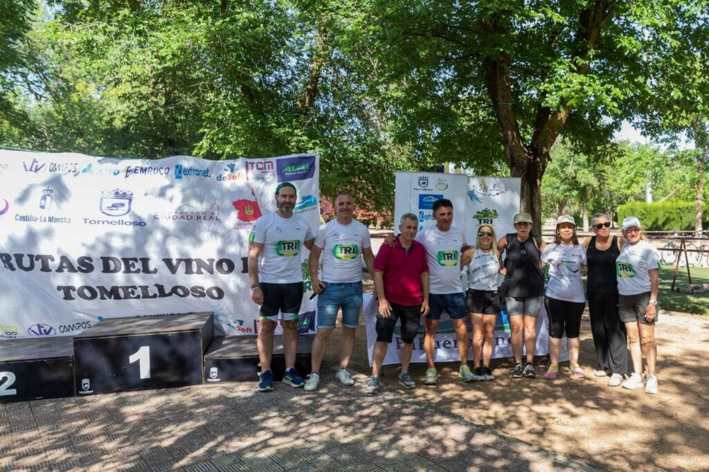 Laura Gallego e Ismael García conquistan el VI Triatlón “Ciudad de Tomelloso” 12 laura gallego ganadora triatlon tomelloso 11