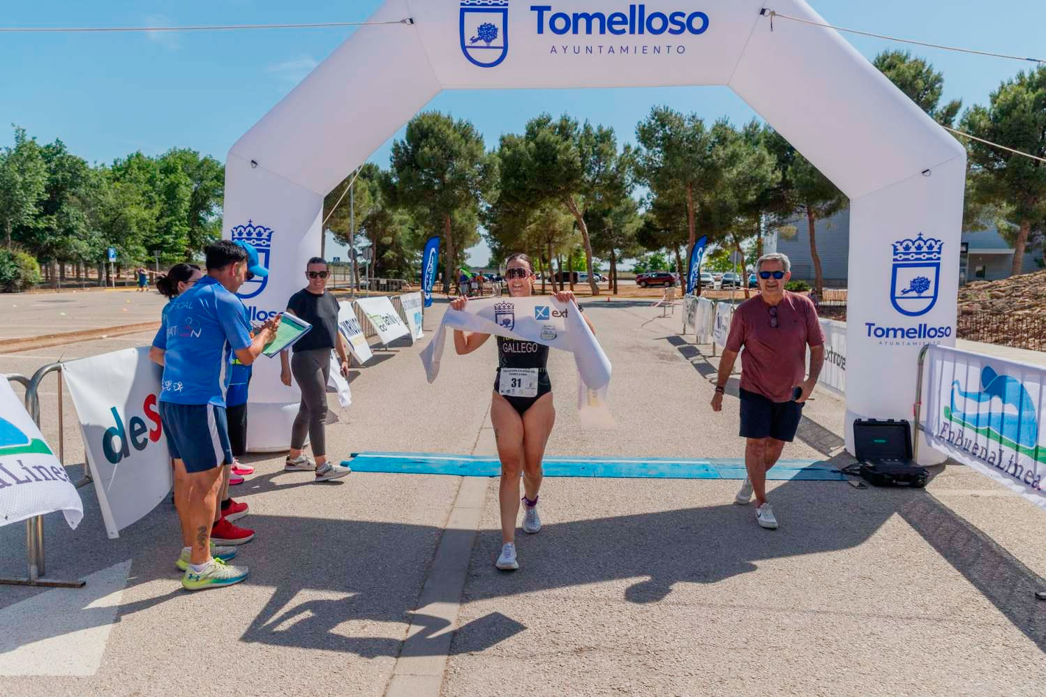 Laura Gallego e Ismael García conquistan el VI Triatlón “Ciudad de Tomelloso”