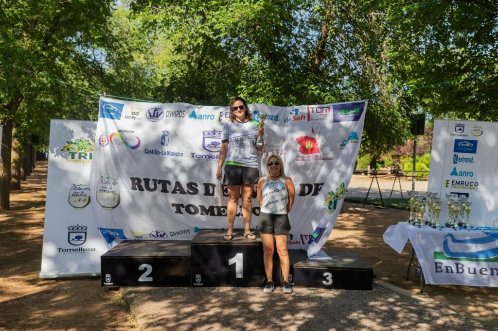 Laura Gallego e Ismael García conquistan el VI Triatlón “Ciudad de Tomelloso” 7 laura gallego ganadora triatlon tomelloso 6