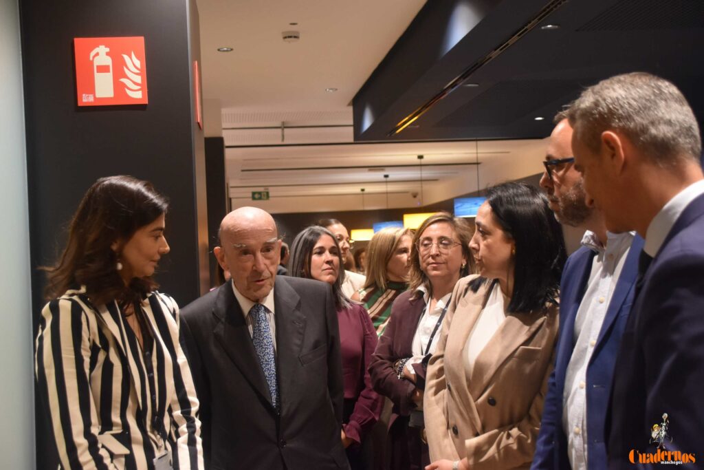 nueva oficina caixabank tomelloso 06