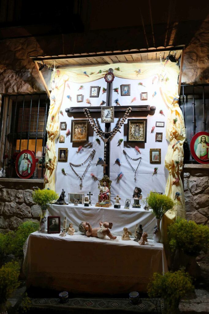 pastrana cruz de mayo 15