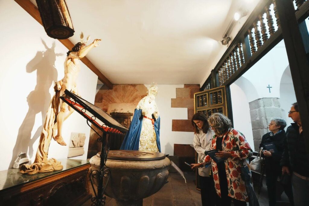 Pelayo destaca la musealización de Santa María la Mayor como “una forma de acercar ocho siglos de historia y patrimonio a toda la sociedad” 3 pelayo alcazar de san juan 4