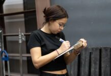 El Primavera Fest acoge el estreno del cortometraje Raíces de la directora churriega Laura López El Primavera Fest acoge el estreno del cortometraje Raíces de la directora churriega Laura López