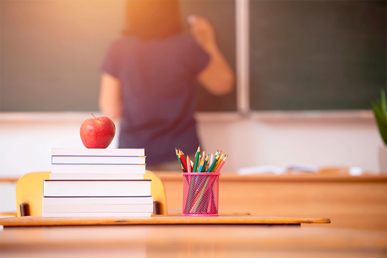 STE-CLM pide una regulación clara para garantizar la seguridad jurídica del profesorado en las actividades extraescolares
