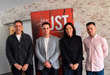Tomelloso alza la voz por la igualdad en los XIV Premios Rosa Roja de Juventudes Socialistas de Castilla-La Mancha Tomelloso alza la voz por la igualdad en los XIV Premios Rosa Roja de Juventudes Socialistas de Castilla-La Mancha