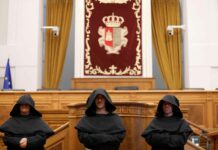 El Convento de San Gil celebra el Día de la Región con la ciudadanía en una Jornada de Puertas Abiertas con escenas teatralizadas El Convento de San Gil celebra el Día de la Región con la ciudadanía en una Jornada de Puertas Abiertas con escenas teatralizadas