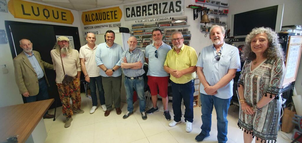 Los “Amigos del Ferrocarril” presentan su nueva sede social 4 sedesocialamigosferrocarril