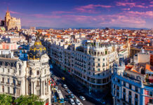 El tiempo en España hoy, 3 de mayo de 2026: tormentas, lluvia y ambiente más fresco en varias comunidades El tiempo en España hoy, 3 de mayo de 2026: tormentas, lluvia y ambiente más fresco en varias comunidades