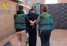 Una fiesta a todo volumen acaba a tiros: dos detenidos por el brutal ataque que sembró el pánico en Loranca de Tajuña Una fiesta a todo volumen acaba a tiros: dos detenidos por el brutal ataque que sembró el pánico en Loranca de Tajuña