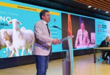 Valverde reivindica el peso estratégico del sector ganadero en la provincia que sirve para fijar población y sostener la economía rural Valverde reivindica el peso estratégico del sector ganadero en la provincia que sirve para fijar población y sostener la economía rural