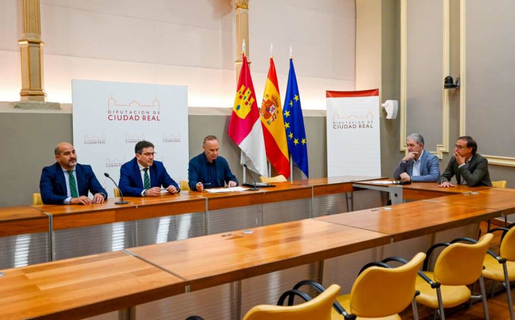 Valverde y Triguero contribuyen al desarrollo del proyecto del nuevo parque de bomberos de Ciudad Real