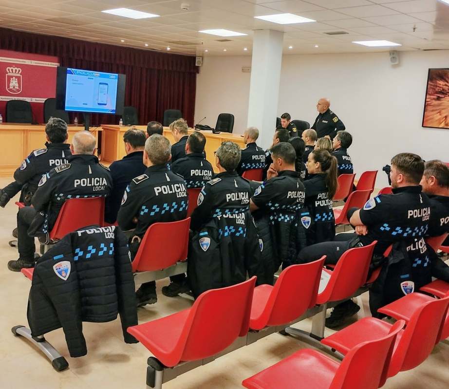 Villacañas acoge una jornada formativa de la Policía Nacional dirigida a Policías Locales de la comarca 3 villacanas policia 08