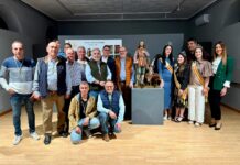 Villacañas inaugura la exposición “Vínculos de la Tierra: rejacando en nuestra historia” dedicada a agricultores y ganaderos de la localidad Villacañas inaugura la exposición “Vínculos de la Tierra: rejacando en nuestra historia” dedicada a agricultores y ganaderos de la localidad