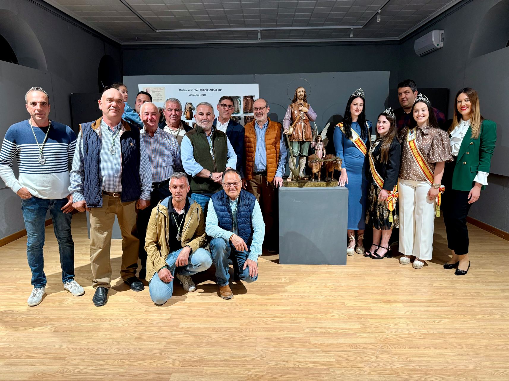 Villacañas inaugura la exposición “Vínculos de la Tierra: rejacando en nuestra historia” dedicada a agricultores y ganaderos de la localidad