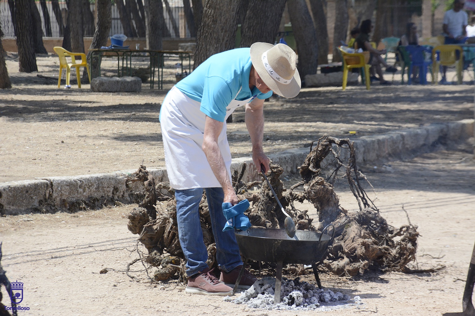 Éxito en Tomelloso del XVIII Concurso de gachas, migas y pisto en el Día de Castilla La Mancha 12 8 asociaciones participan en el XVIII Concurso Local de Gachas, Migas y Pisto