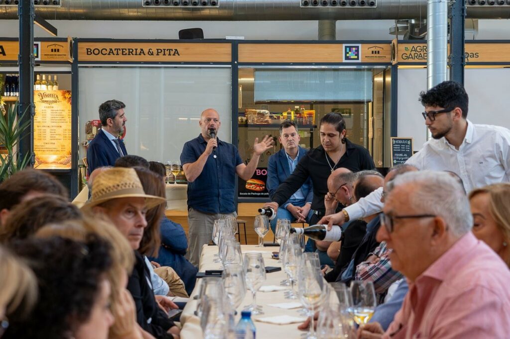 Airén Revolution concluye en Tomelloso con una idea clara: la variedad Airén es un lienzo em blanco sobre el que los enólogos pueden desarrollar su creatividad 4 airenlienzoenblanco 3