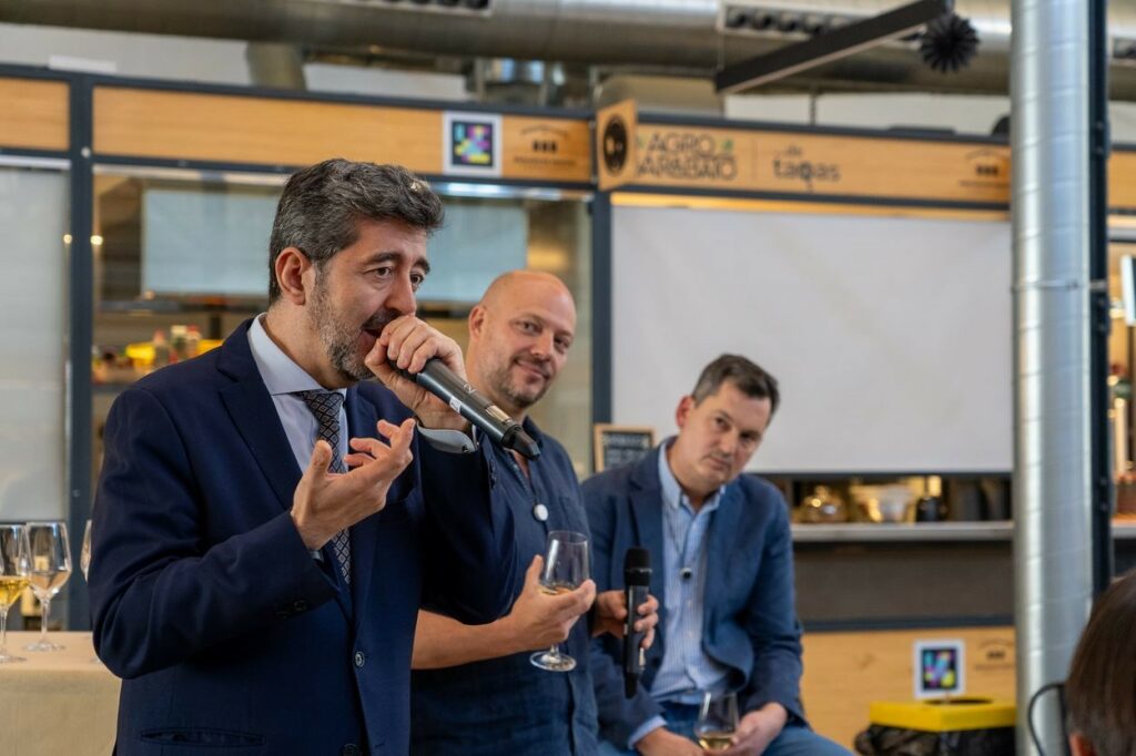 Airén Revolution concluye en Tomelloso con una idea clara: la variedad Airén es un lienzo em blanco sobre el que los enólogos pueden desarrollar su creatividad 2 airenlienzoenblanco 5