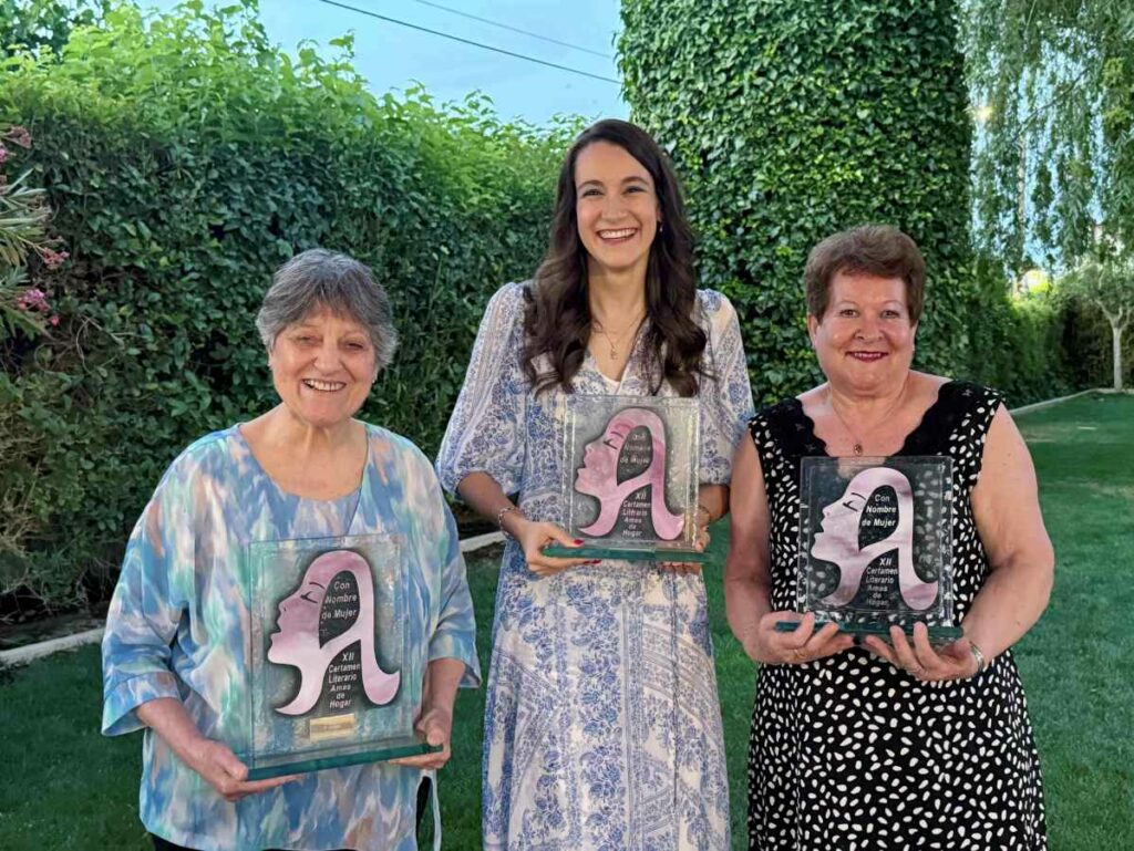 La Asociación Amas de Hogar entrega los premios de su XII Muestra Literaria “Con nombre de mujer” 2 asociacion amas de hogar villacanas 3
