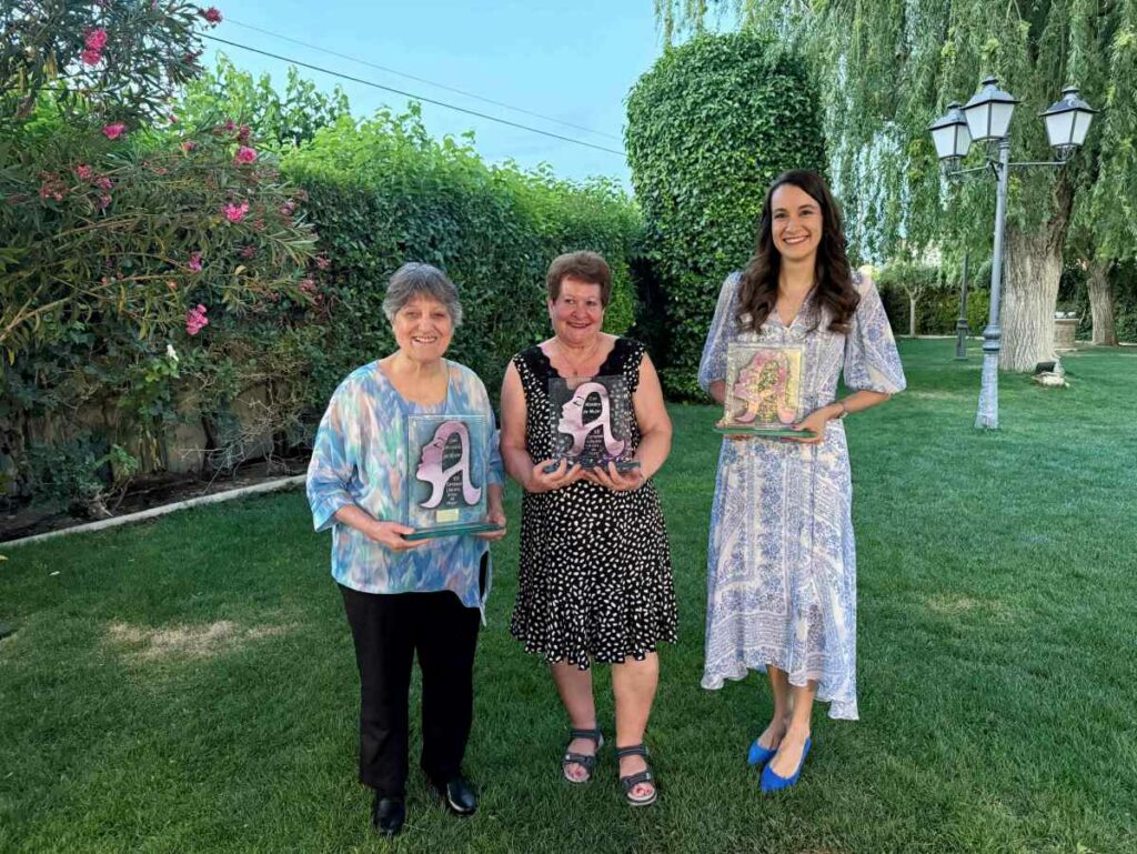 La Asociación Amas de Hogar entrega los premios de su XII Muestra Literaria “Con nombre de mujer” 3 asociacion amas de hogar villacanas 4