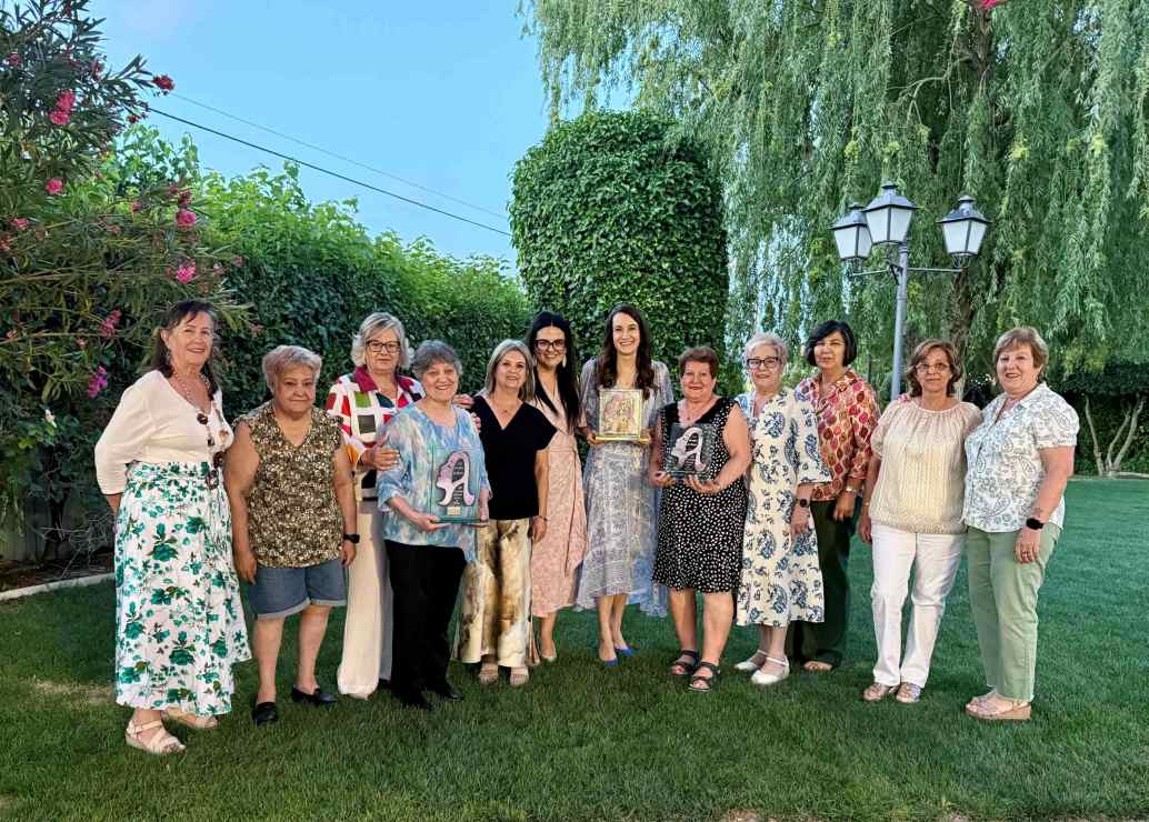 La Asociación Amas de Hogar entrega los premios de su XII Muestra Literaria “Con nombre de mujer”