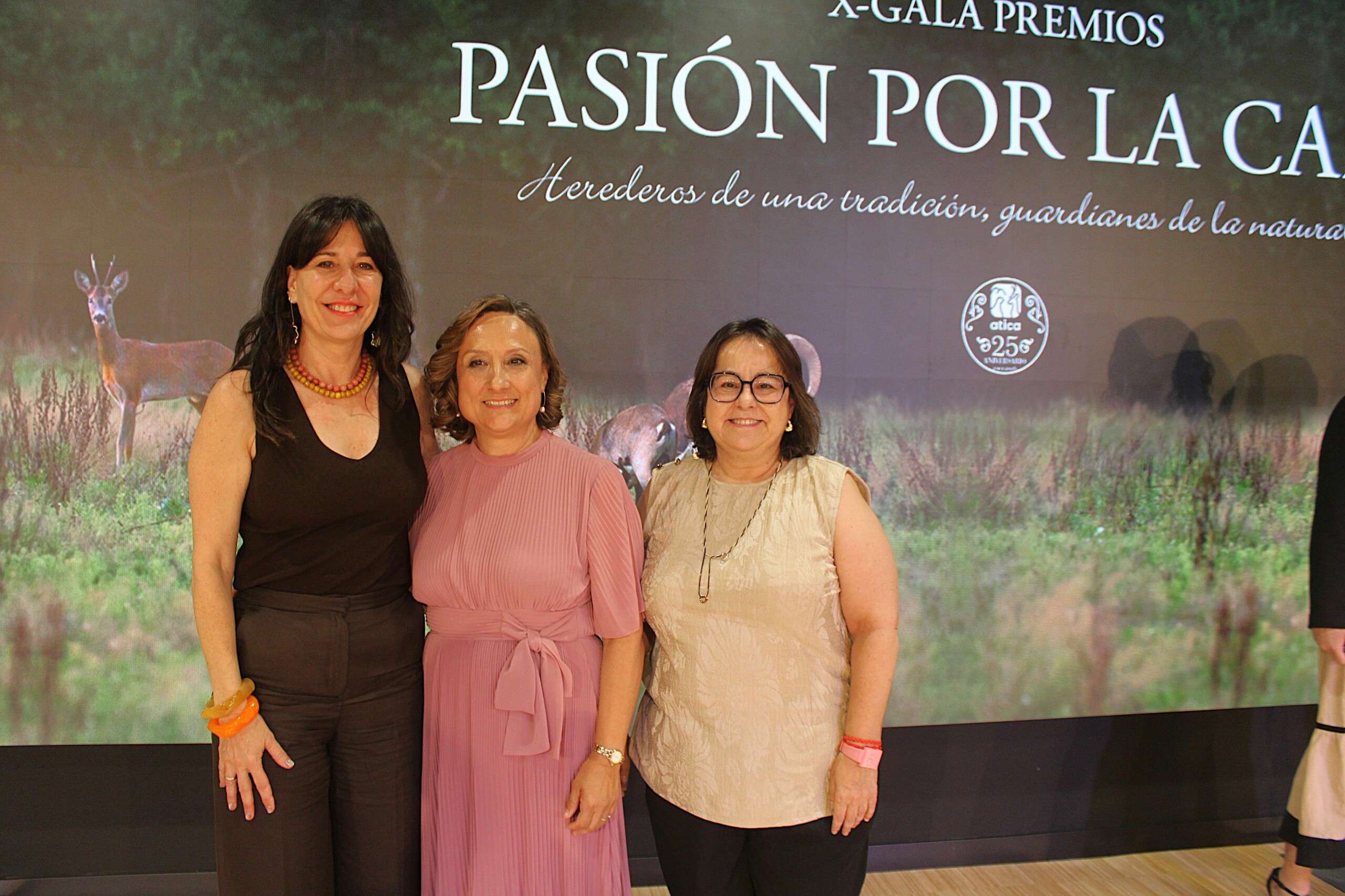 Blanca Fernández destaca los mil millones de euros y los 21.000 empleos que aporta la actividad cinegética al desarrollo rural de Castilla-La Mancha 8 Blanca Fernández destaca los mil millones de euros y los 21.000 empleos que aporta la actividad cinegética al desarrollo rural de Castilla-La Mancha