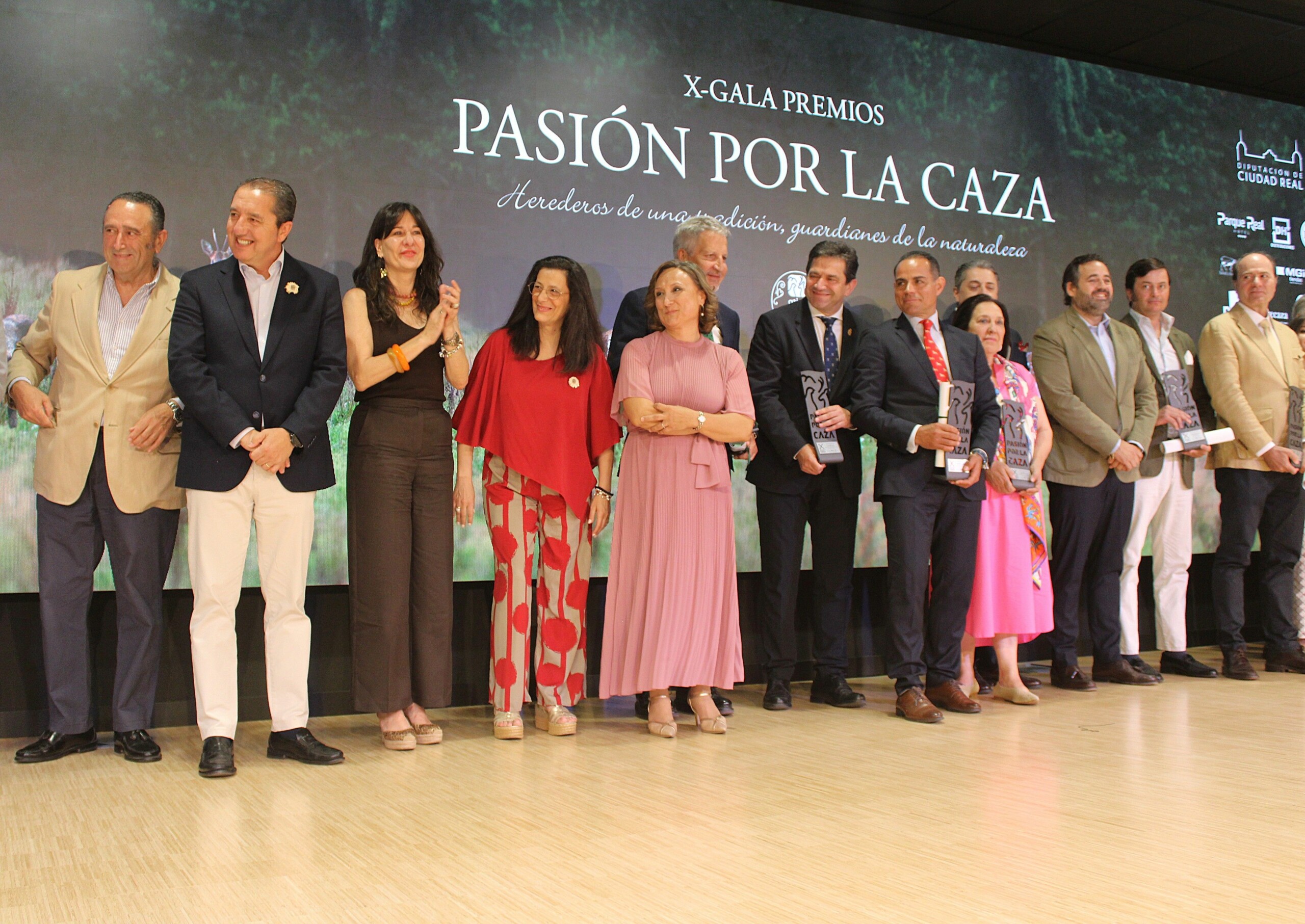 Blanca Fernández destaca los mil millones de euros y los 21.000 empleos que aporta la actividad cinegética al desarrollo rural de Castilla-La Mancha 6 Blanca Fernández destaca los mil millones de euros y los 21.000 empleos que aporta la actividad cinegética al desarrollo rural de Castilla-La Mancha