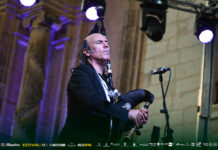 Carlos Núñez llena el parador de Cuenca con un emocionante viaje entre Beethoven y la tradición celta Carlos Núñez llena el parador de Cuenca con un emocionante viaje entre Beethoven y la tradición celta