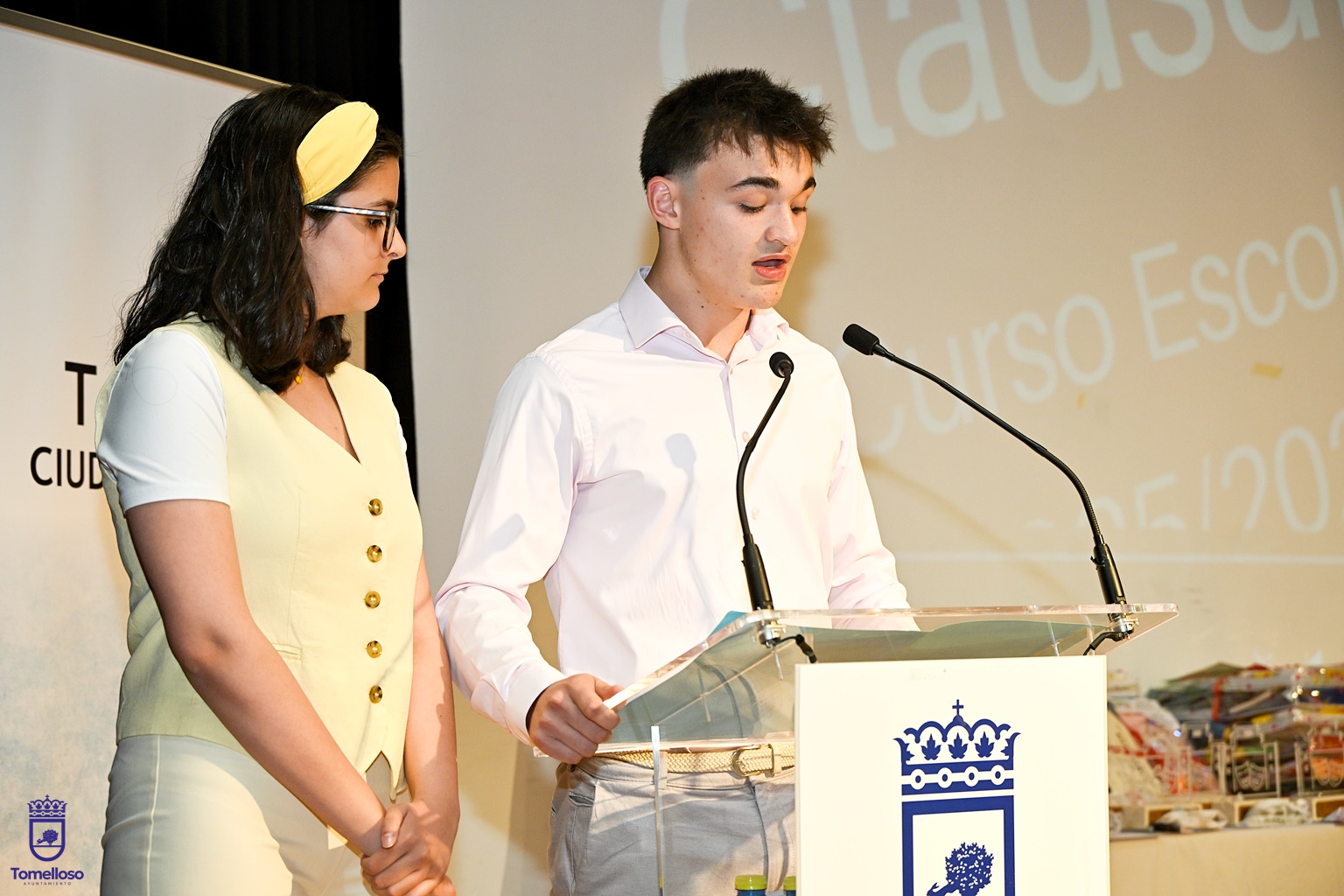 Clausurado el curso escolar 2025-26 con la entrega de premios de los certámenes escolares 1 Clausurado el curso escolar 2025-26 con la entrega de premios de los certámenes escolares
