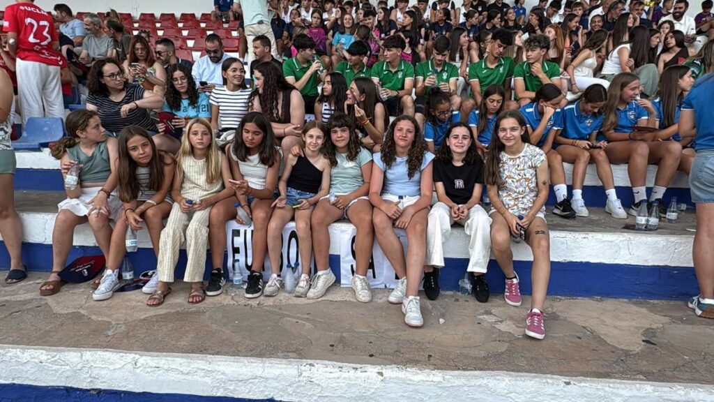 clm premia equipo alevin villacanas 3