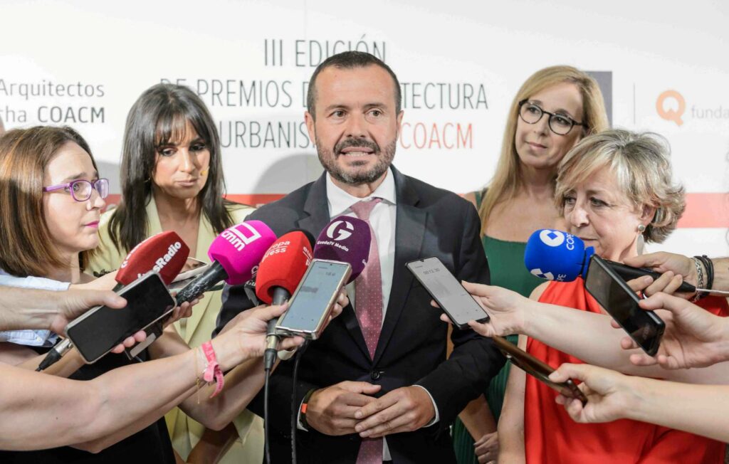 El COACM celebra la excelencia arquitectónica y reconoce a quienes han contribuido a construir Castilla-La Mancha 5 coacm premios 07