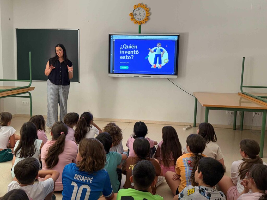 COIIM Ciudad Real fomenta la vocación científica entre los más jóvenes con motivo del Día Internacional de la Mujer en la Ingeniería 2 coiimciudad real 3