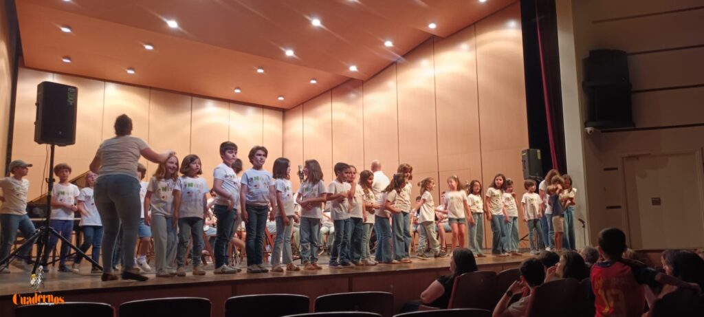 Alumnado y profesorado del Conservatorio de Tomelloso brillan en el Marcelo Grande con su Concierto Fin de Curso 54 concierto fin de curso conservatorio musica tomelloso 40