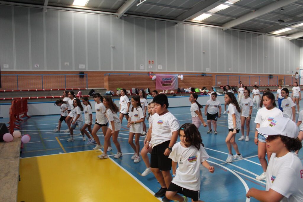 dance summer villacanas 2